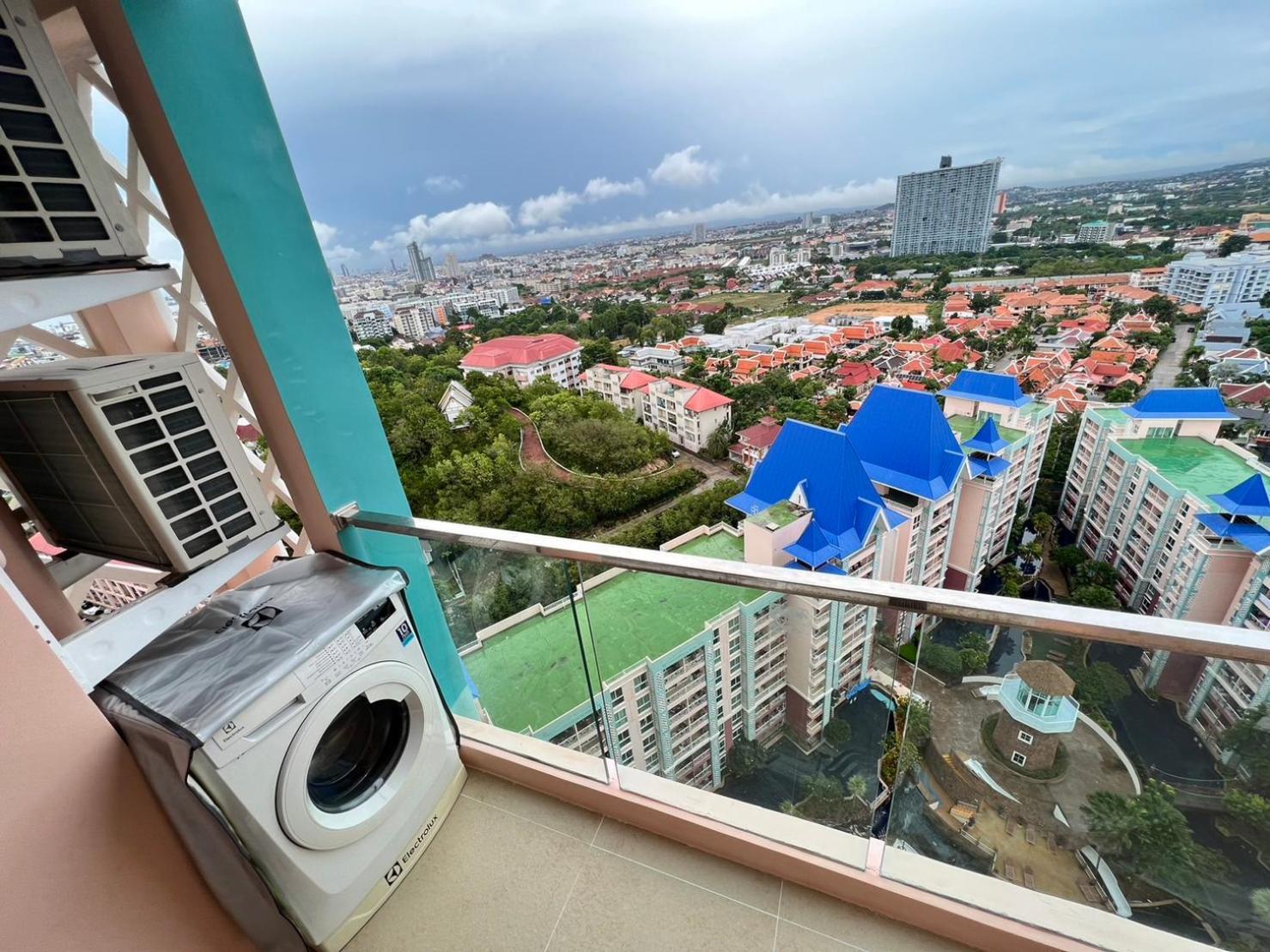 Grande Cariibbean Pattaya By Thita Aparthotel Exterior photo